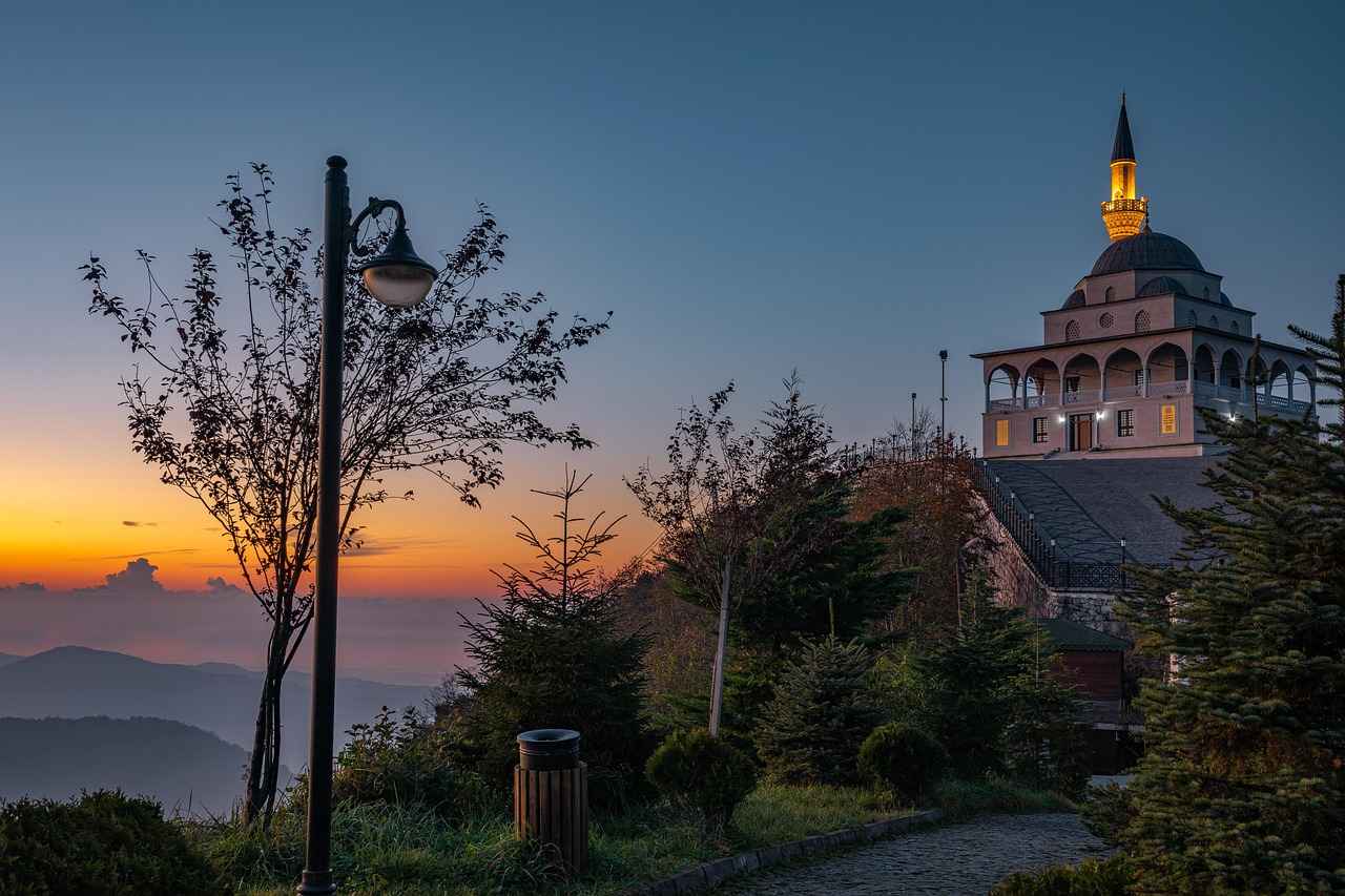 Doğa Yürüyüşü İçin Gerekli Kamp Malzemeleri